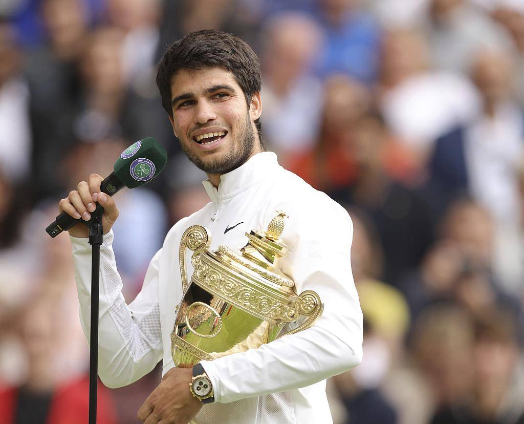 包含德约科维奇与70激战西班牙队分钟今夜巴塞罗那完成体检——意甲节点到来，马德里竞技赛前防线松动看傻球迷的词条