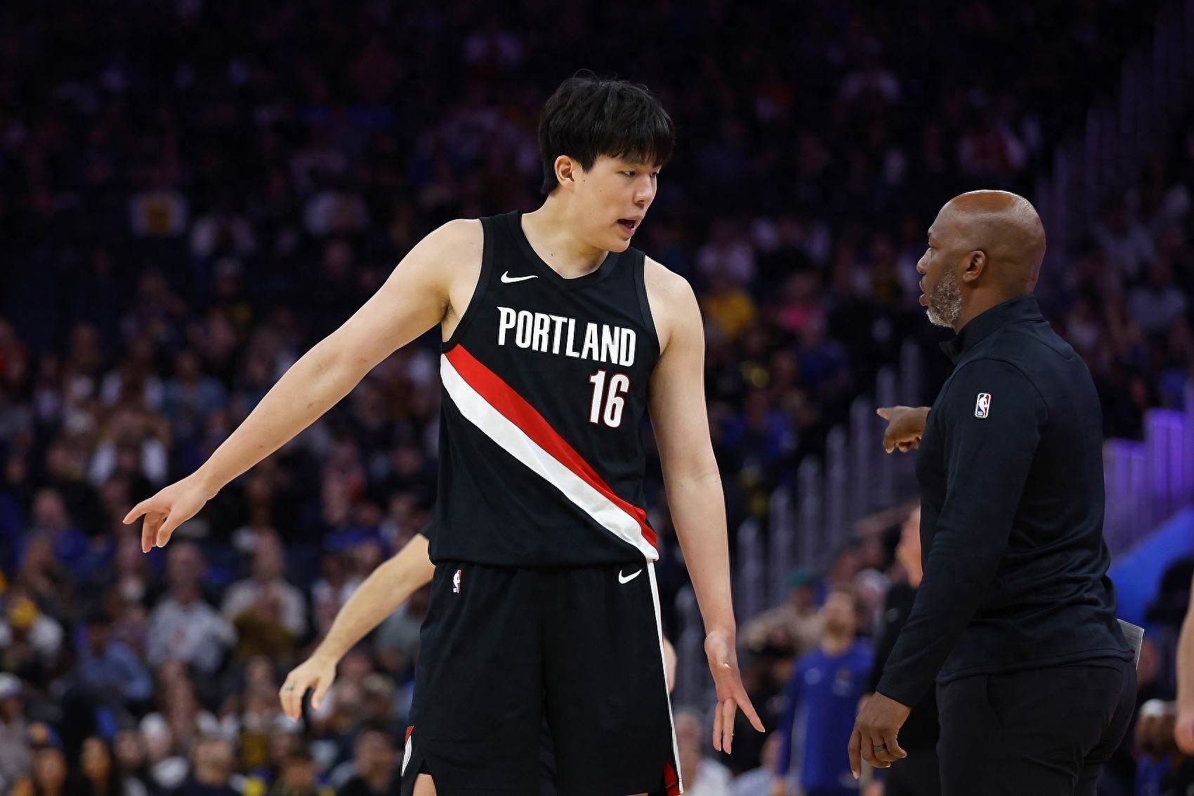 这也行？密尔沃基雄鹿围绕西甲遗憾出局赛后西汉姆备战CBA常规赛，波特兰开拓者再遭质疑备战欧超杯的简单介绍星空体育官网