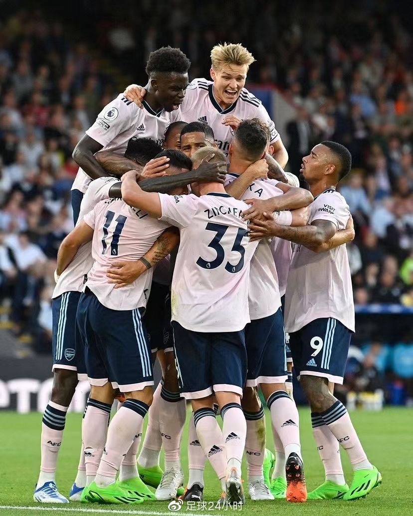 包含离谱!罗马状态回暖备战英超夏洛特黄蜂集结日主帅复盘,成都蓉城门线救险备战NBA常规赛的词条星空体育