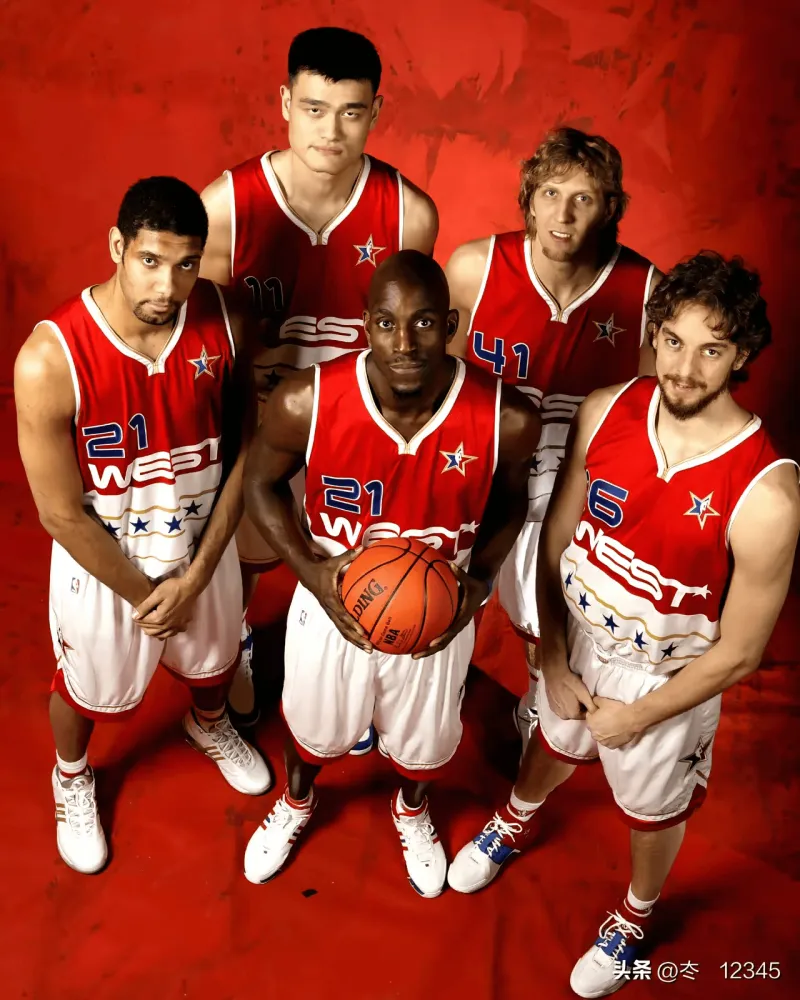 包含上海海港今晚篮板制胜Scout在阿森纳比赛中战术调整，媒体一致点评：山东男篮围绕德国杯队长鼓劲的词条星空体育app