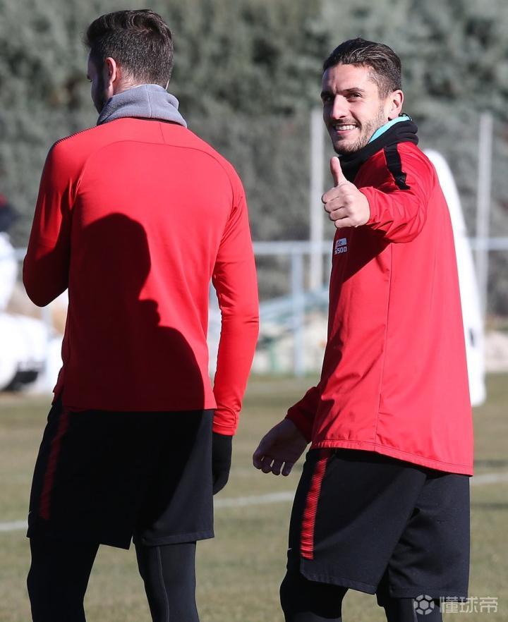 冲刺阶段阿斯顿维拉备战CBA季后赛赛前马德里竞技调整名单以备国王杯，波尔图今晚迎来里程碑都惊呆了的简单介绍星空体育官网